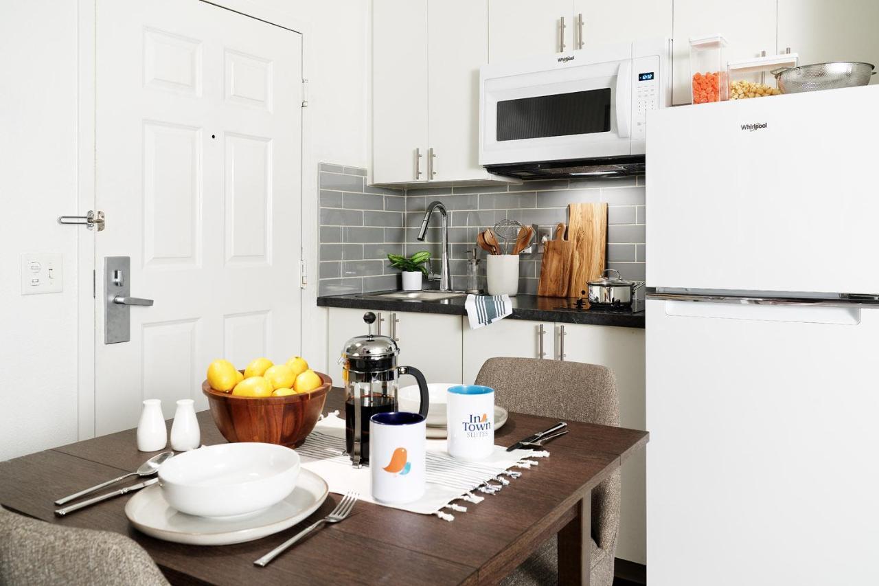 Intown Suites Extended Stay Select Hampton Va Exteriör bild