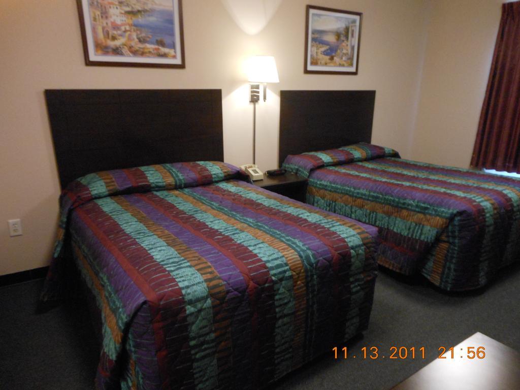 Intown Suites Extended Stay Select Hampton Va Exteriör bild