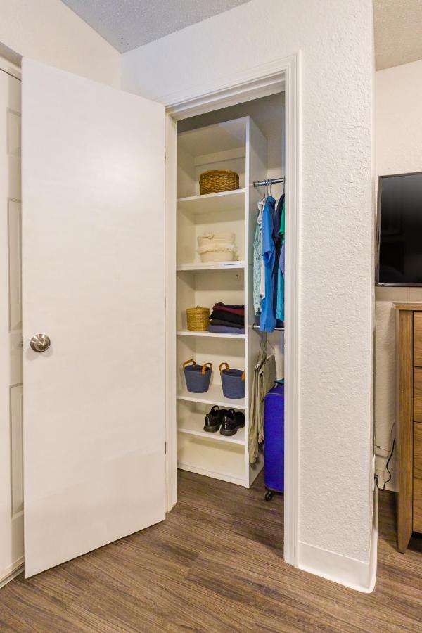 Intown Suites Extended Stay Select Hampton Va Exteriör bild
